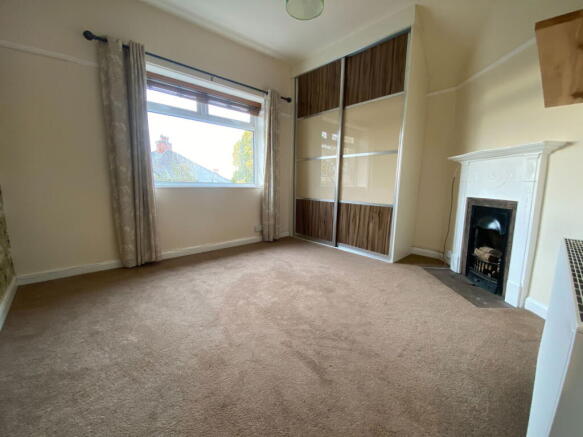 3 bed Semi-Detached for sale Image 8
