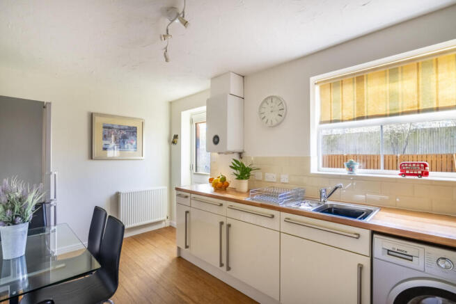 3 bed End of Terrace for sale Image 4