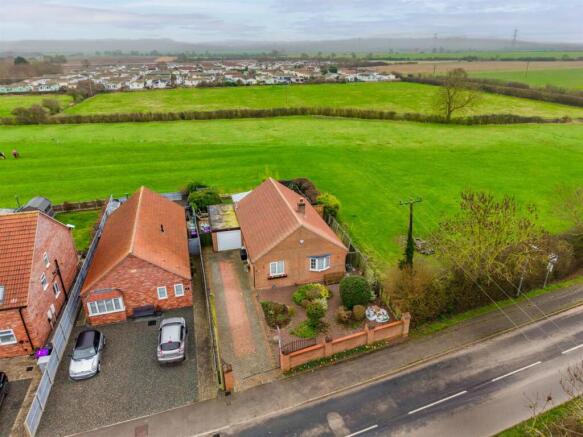 6 Sedgebrook Road-5.jpg