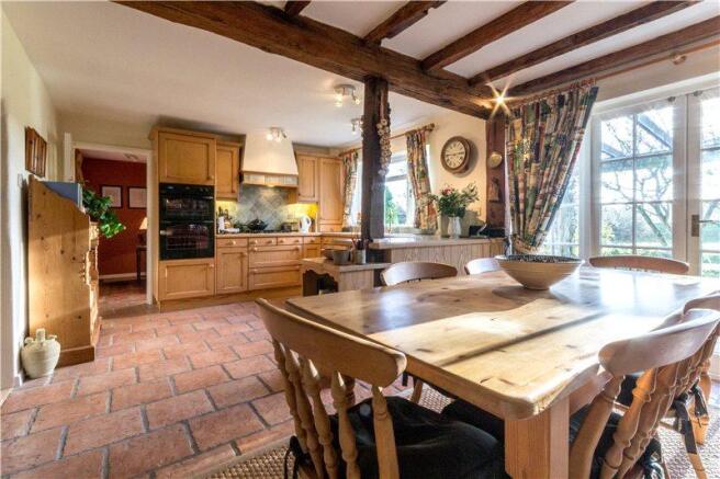 Kitchen/Breakfast