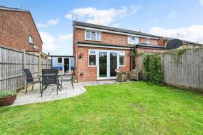 18, Barnetts Field, Westergate, Chichester PO20 3UD