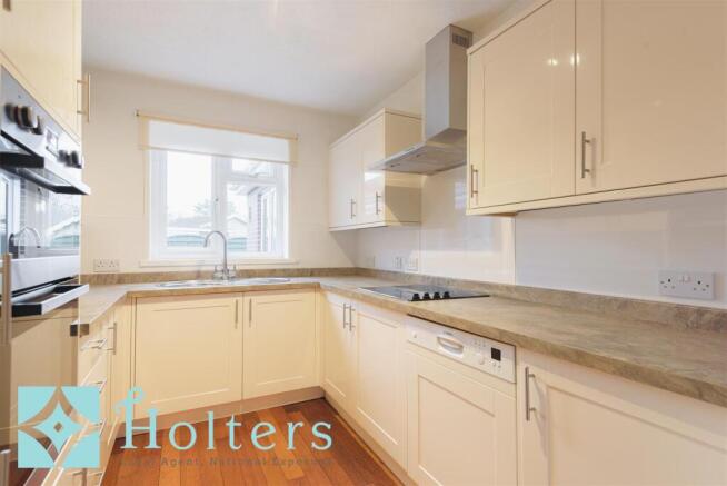 22 Glandwr Parc, Builth Wells-02.jpg