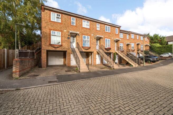 Irvine Place