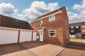 100, Hamberts Road, South Woodham Ferrers, Chelmsford CM3 5TZ