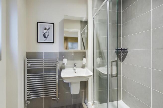 Master EnSuite
