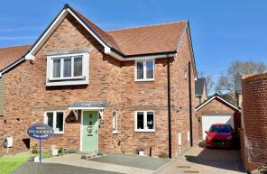 34, Heathpoult Road, Verwood BH31 7BN