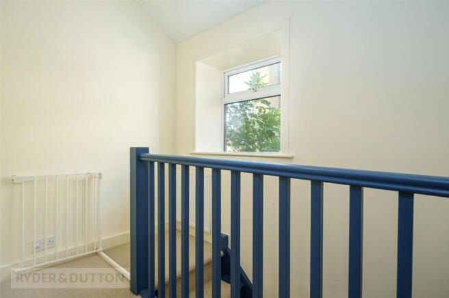3 bed Terraced for sale Image 12
