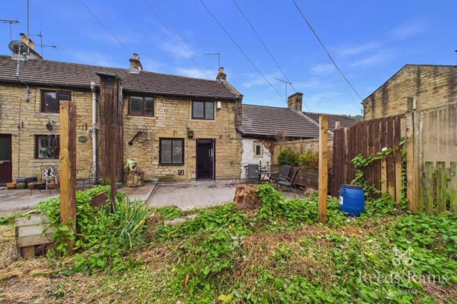 2 bed Terraced to rent Image 12