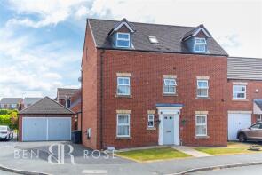 12, Parish Gardens, Leyland PR25 3UF