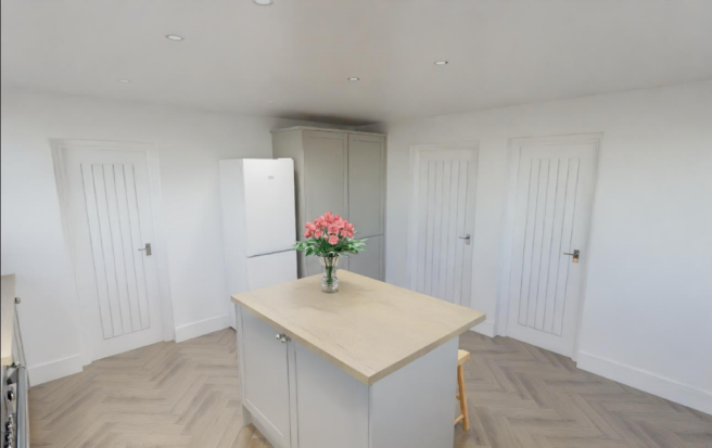 4 bed Not Specified to rent Image 4