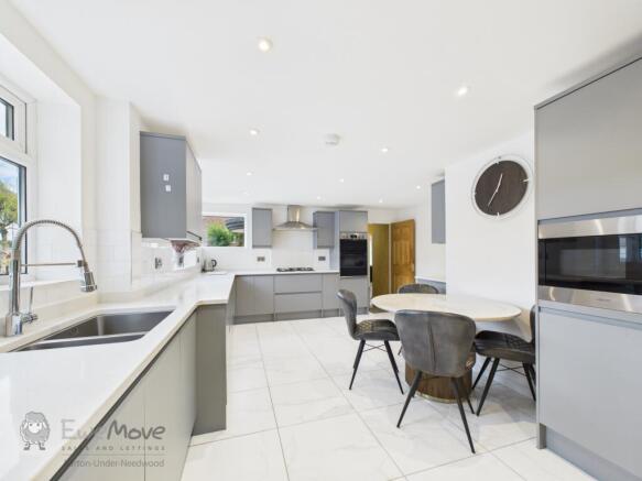 Kitchen b