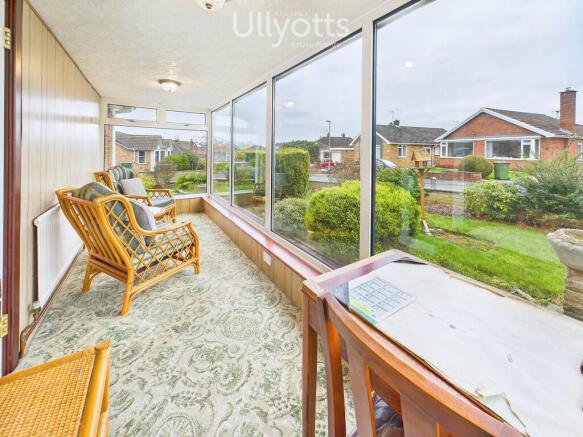 2 bed Detached Bungalow for sale Image 8