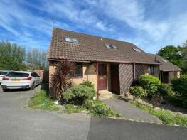 20, Robins Court, Chard TA20 1LY