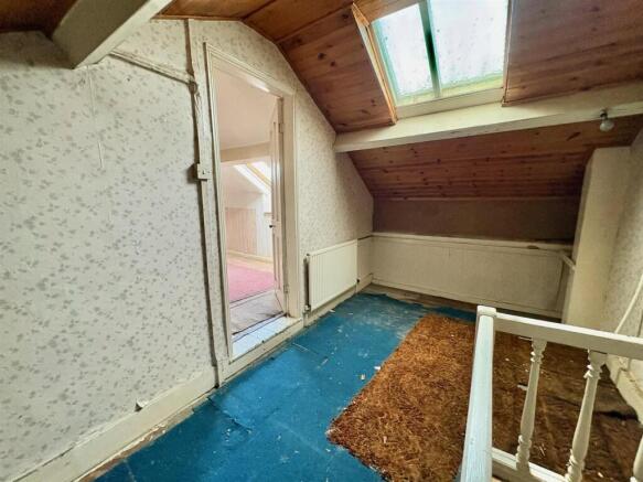 4 bed Terraced for sale Image 12