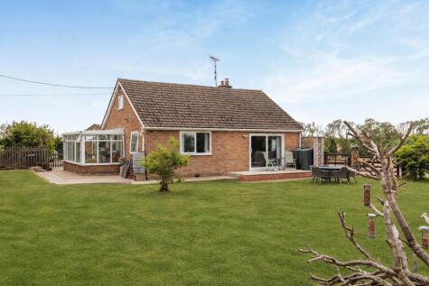 Weldon Road, Upper Benefield, Northamptonshire, PE8