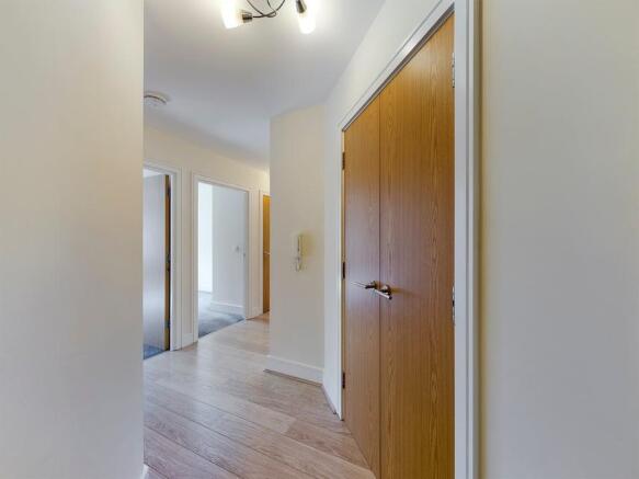 Hallway.jpeg