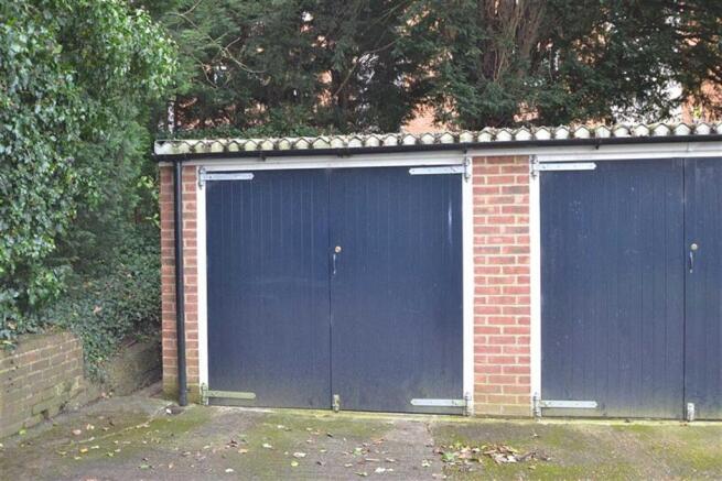 Garage In Block