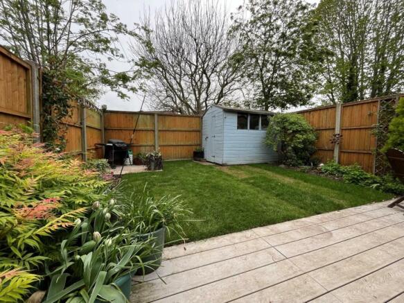 garden1.jpg