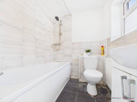 2 bed Terraced for sale Image 9