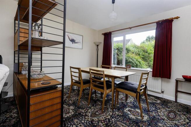 3 bed Semi-Detached for sale Image 11