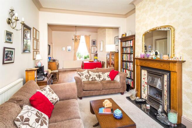 Lounge To Dining