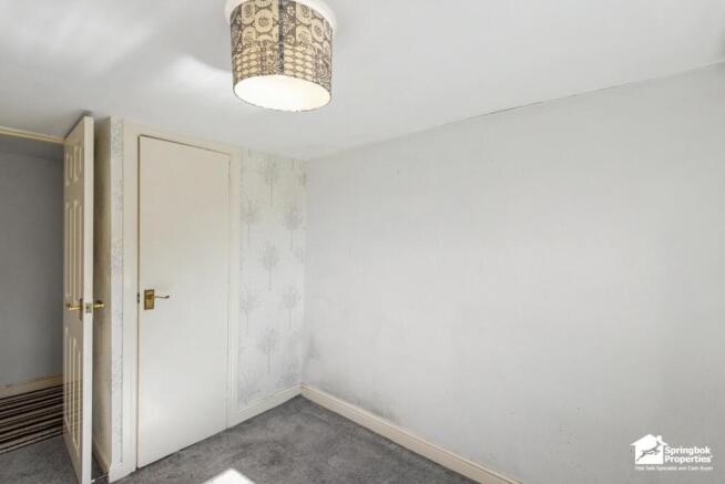 3 bed Terraced for sale Image 11