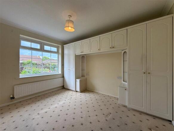 2 bed Bungalow for sale Image 8