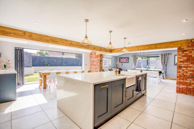 Kitchen/Family Room