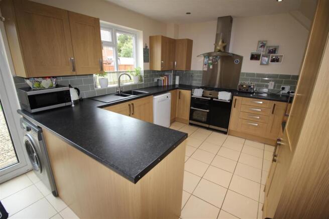 Kitchen / Dining Room