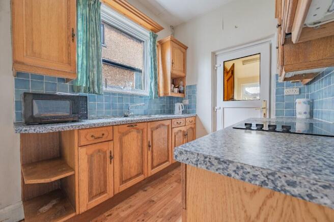 3 bed Semi-Detached for sale Image 8