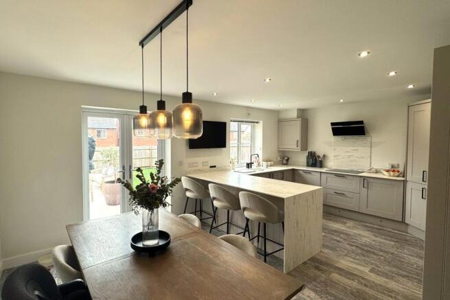 Picture No. 02