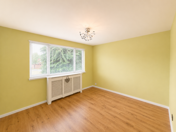 3 bed Detached for sale Image 8