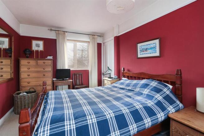 98 Wilcot Road fpz17