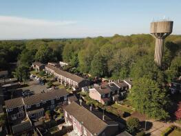 24, Beech Mast, Vigo, Gravesend DA13 0SX