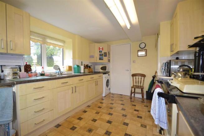 Kitchen/Breakfast Room