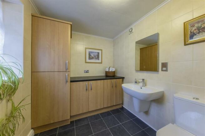 24 Lodge Road-013.JPG