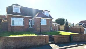 12, Riverside Avenue, Fareham PO16 8TF