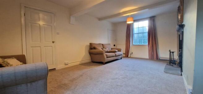 Sitting Room 2.jpg