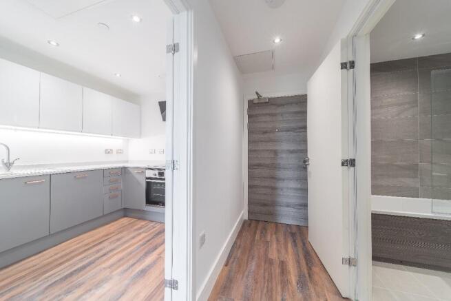 1 bed Apartment to rent Image 5
