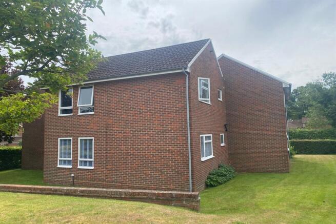 (Main)