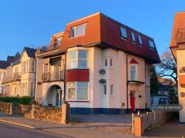 Flat 1, 7, Cliff Gardens, Leigh-on-sea SS9 1EY