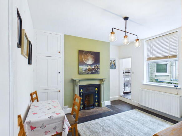 3 bed Terraced for sale Image 6
