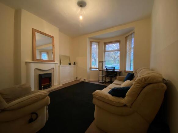 Living Room.jpg