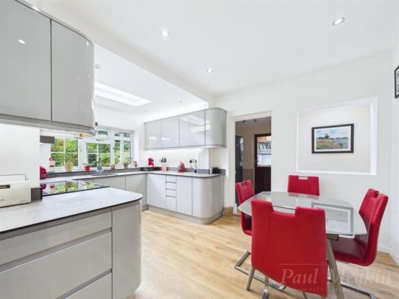 Kitchen/Breakfast room