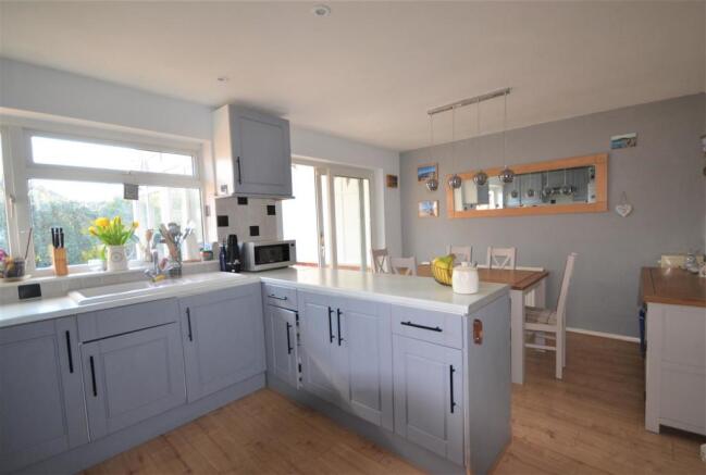 Kitchen/Dining Room