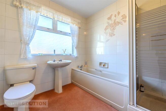 3 bed Bungalow for sale Image 8