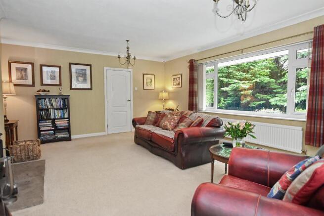 3 bed Bungalow for sale Image 6
