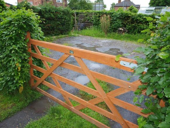 Rear Garden (3)