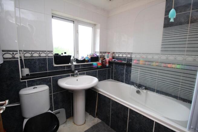 Bathroom / WC