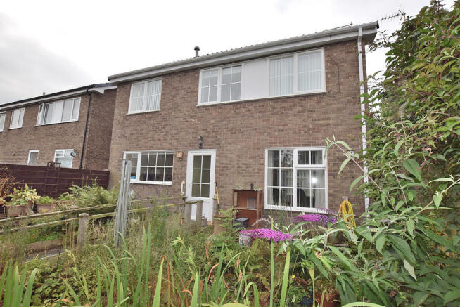 4 bed Detached for sale Image 2
